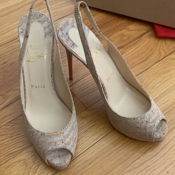 Louboutin private number 120 Liege embosse beige heels - Picture 5 of 6